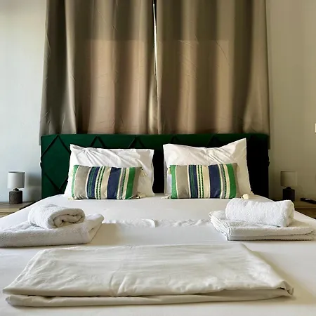 شقة Stylish Apartment, Steps From The - El Greco No 10