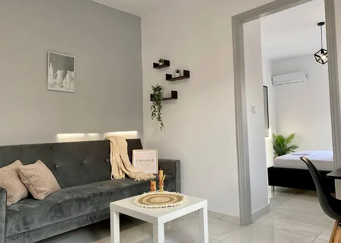 Appartement Stylish In Town, Walking Distance To The - No 10 *